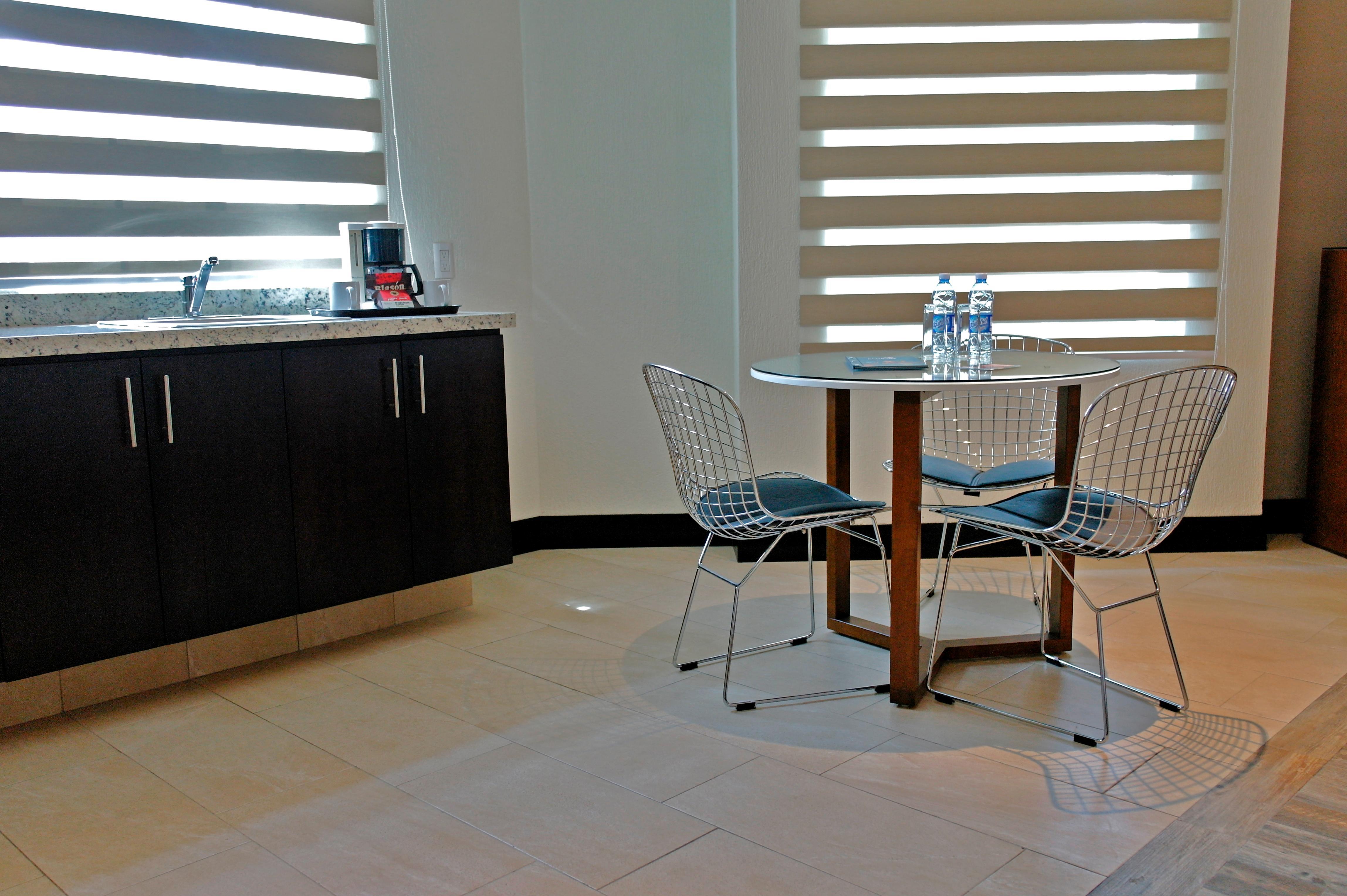 Aurea Hotel And Suites Zapopan Bagian luar foto