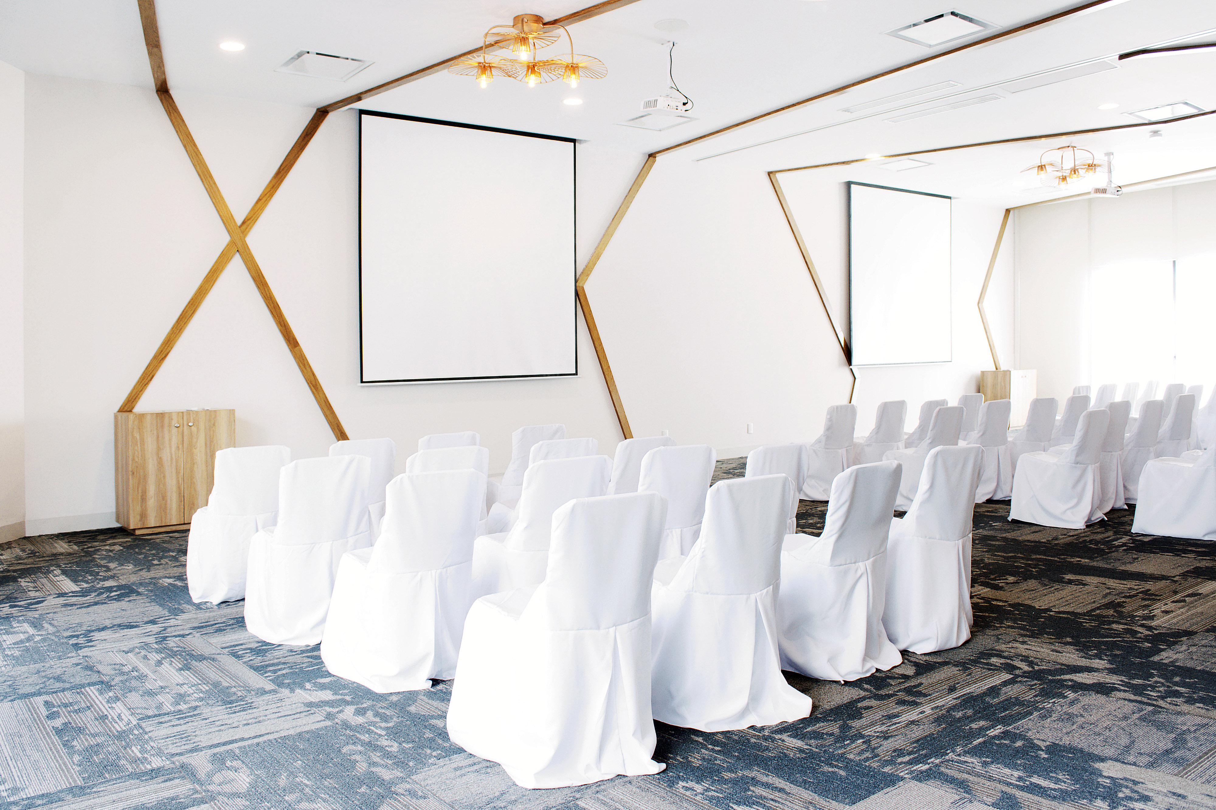 Aurea Hotel And Suites Zapopan Bagian luar foto