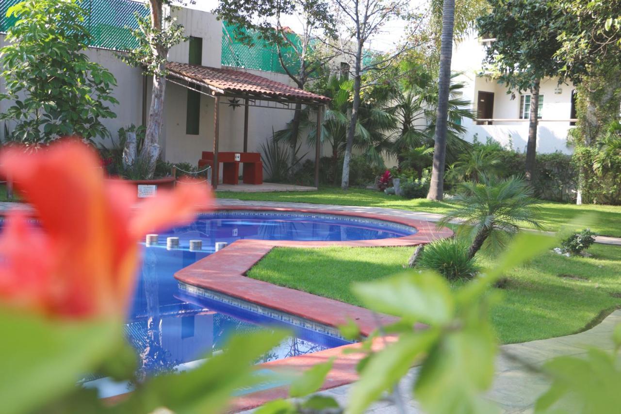 Aurea Hotel And Suites Zapopan Bagian luar foto